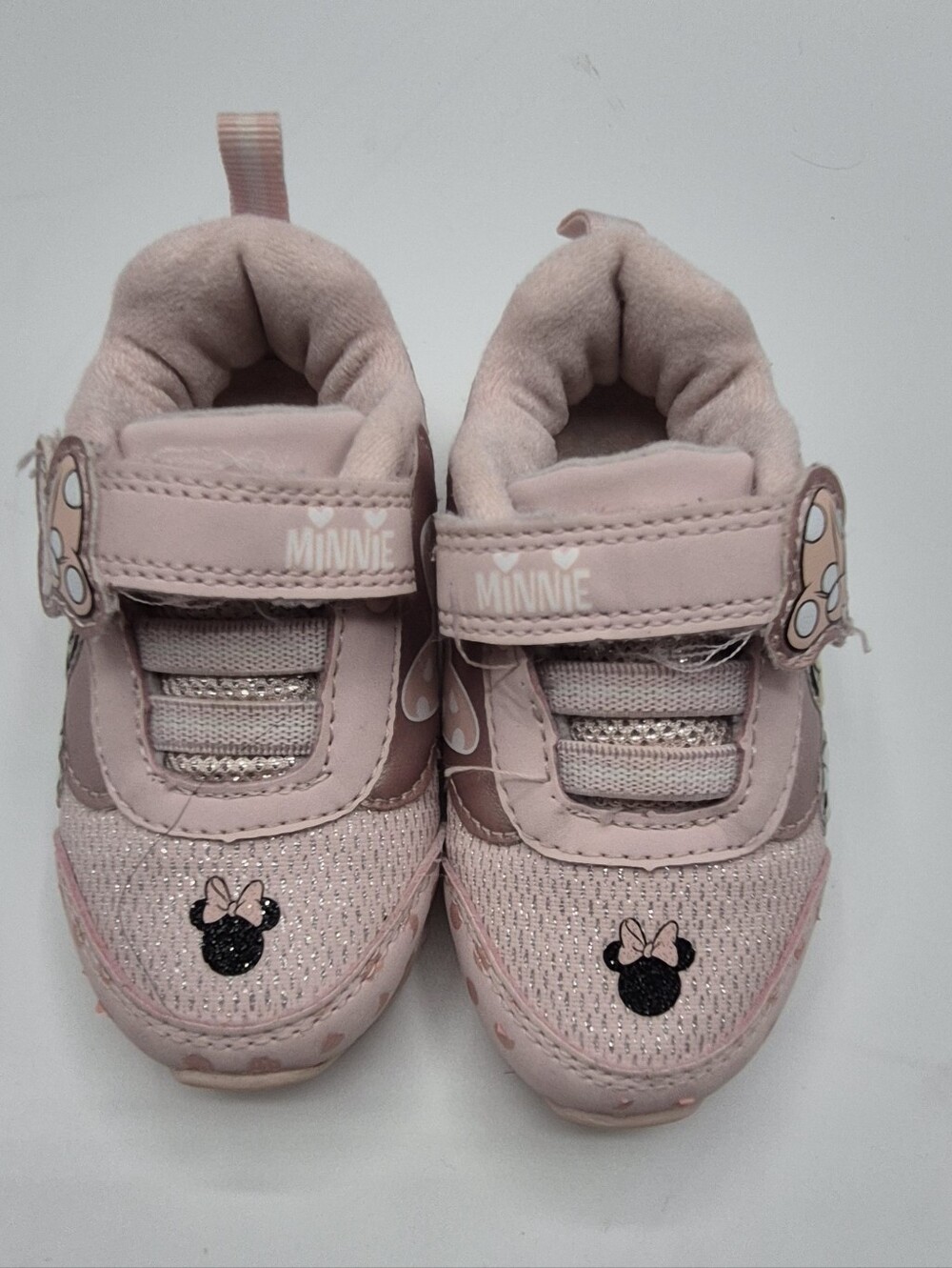 Disney Minnie Girls Pink Light-Up Sneakers